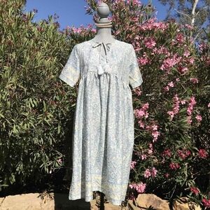 MISSLOOK Blue and White Floral Casual Dress Women's Size Medium